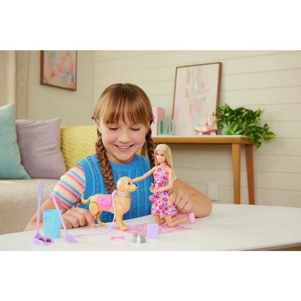 Barbie Family & Friends Walk & Potty