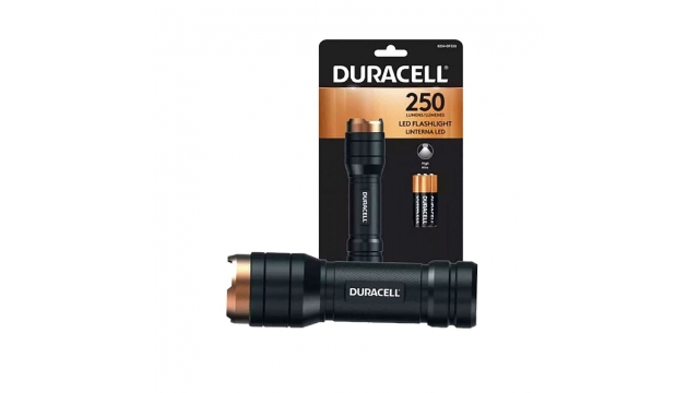 Duracell LED Zaklamp + 3xAAA Batterijen Zwart